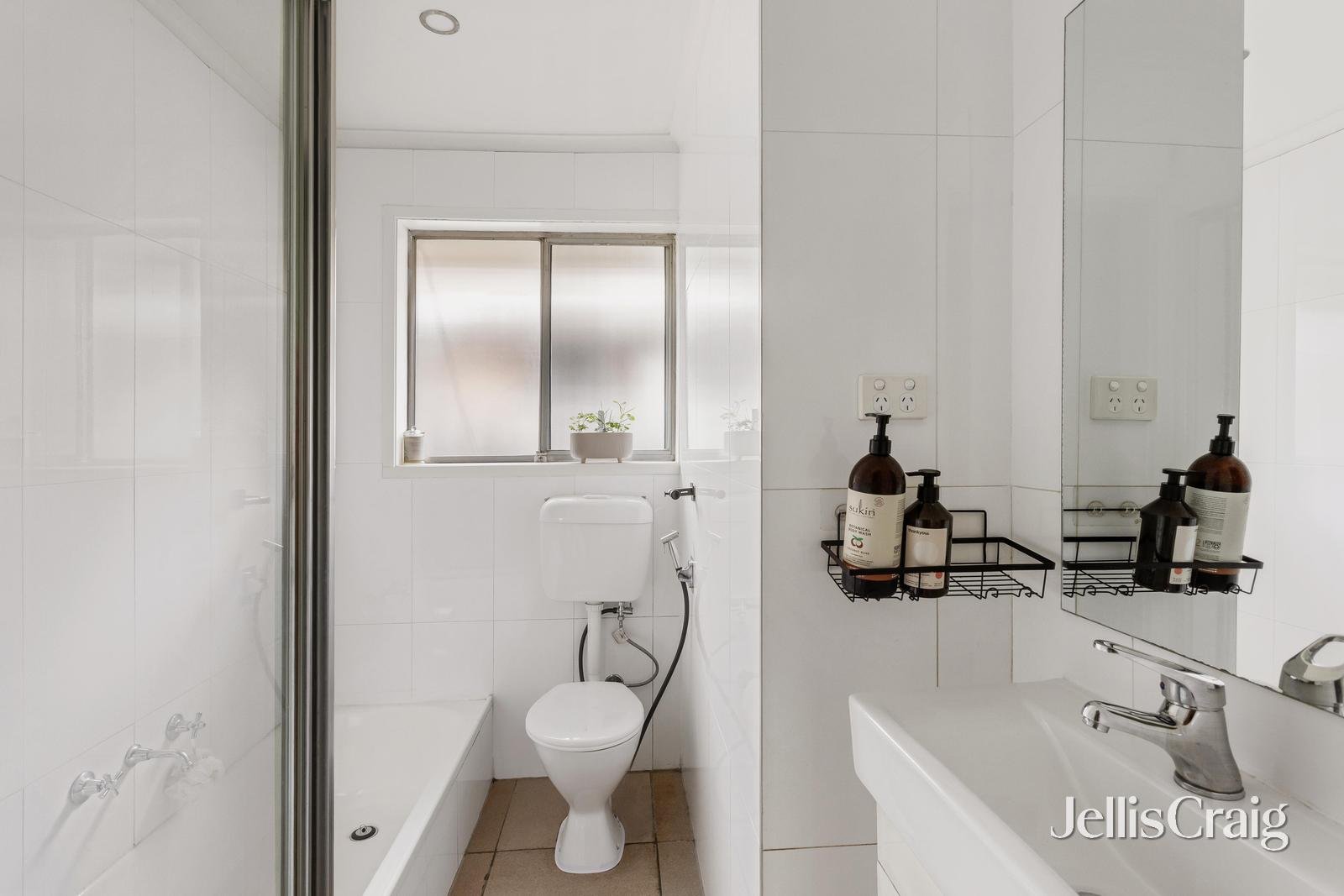 57 Fletcher Street, Moorabbin image 7