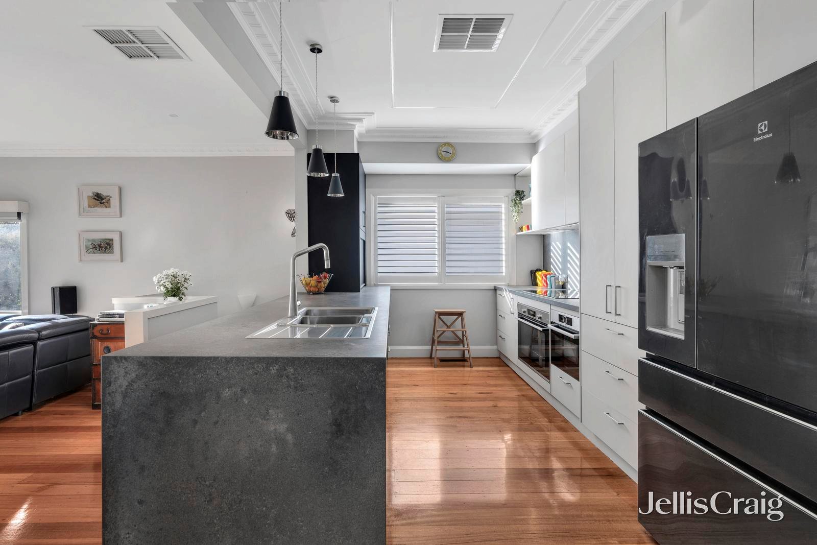 57 Hackett Street, Pascoe Vale South image 8