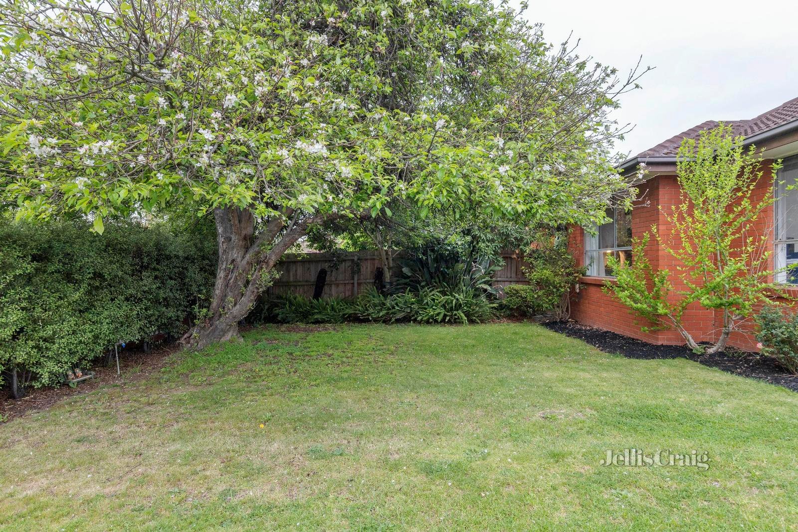 57 Henry Street, Greensborough image 10