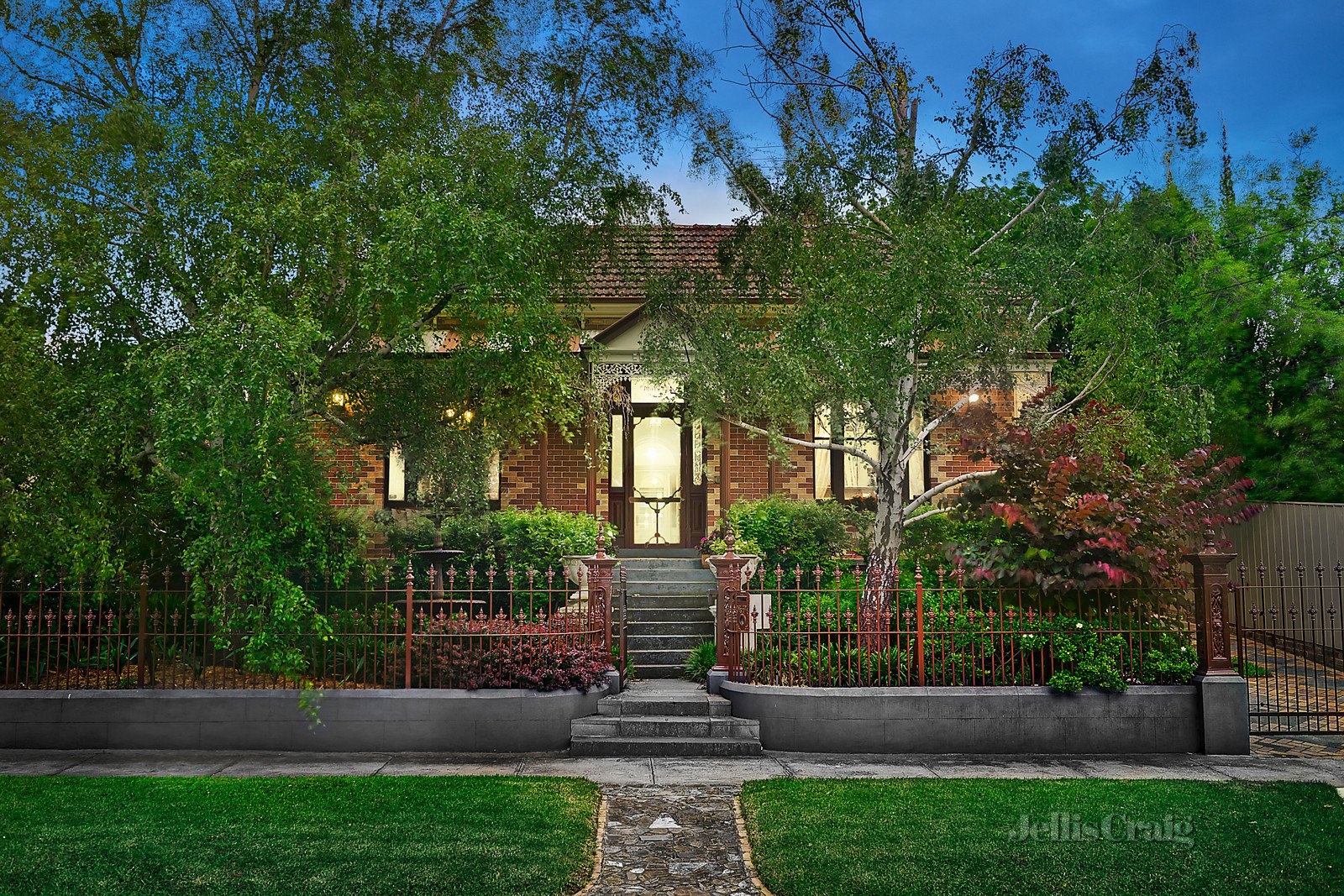 57 Hoddle Street, Essendon image 1