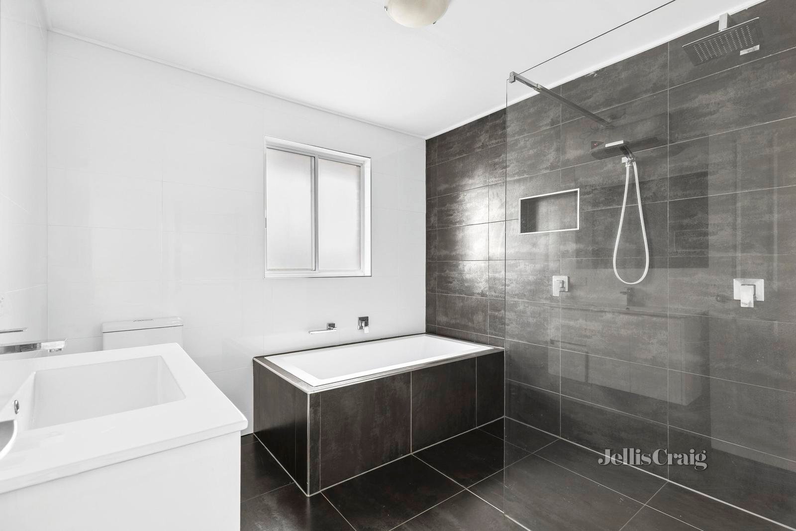 57 Kees Road, Lara image 11