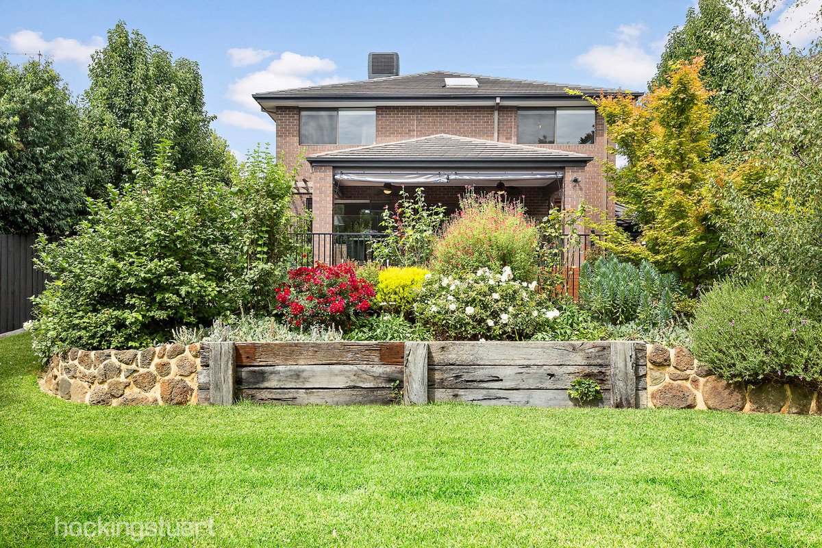 57 Kenmare Street, Mont Albert North image 14
