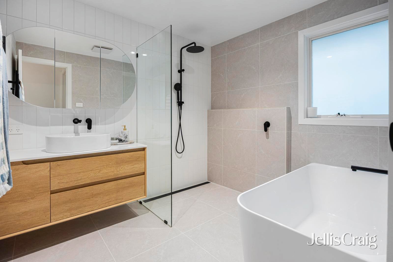 57 Leon Avenue, Rosebud image 12