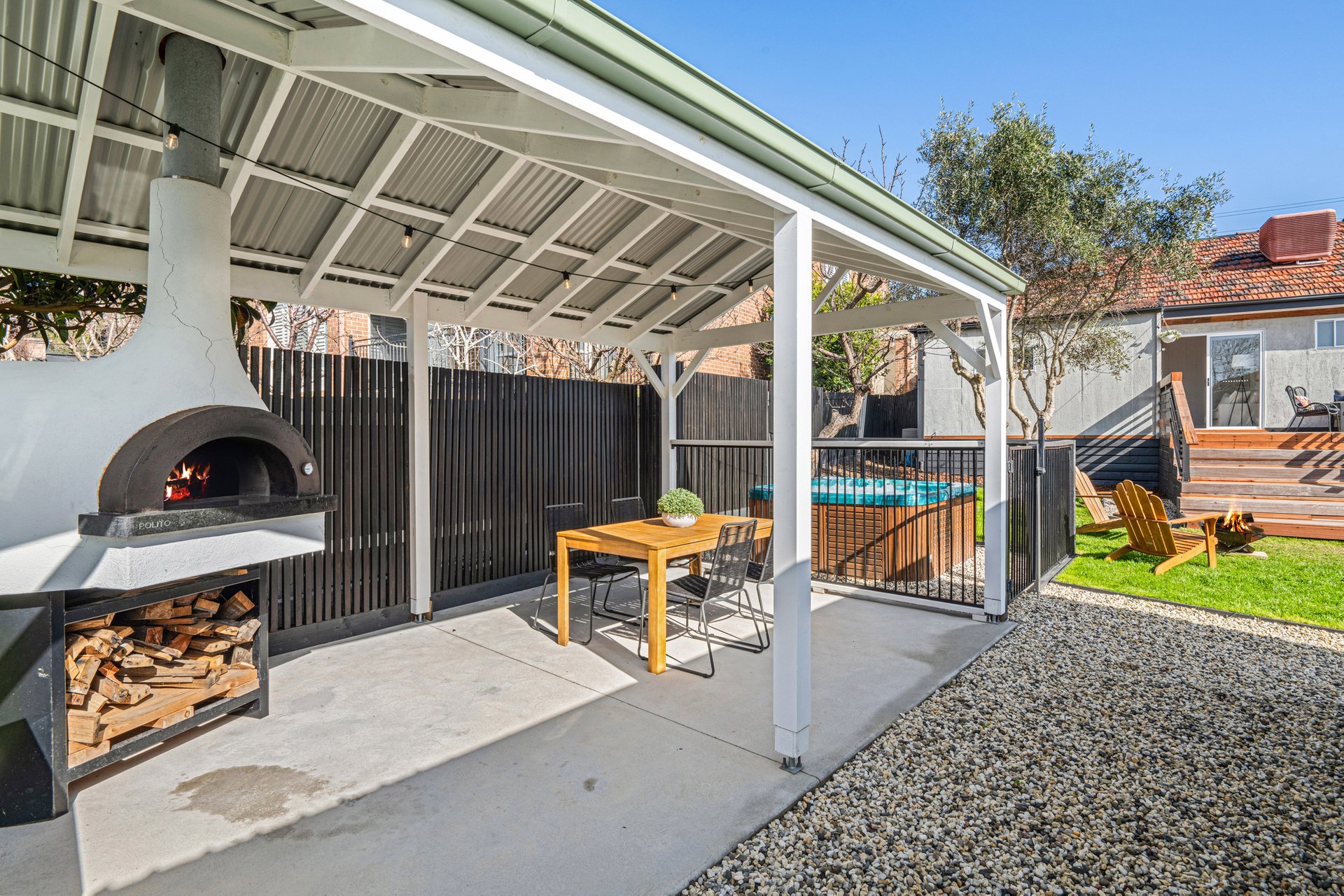 Property Gallery Thumbnail 11