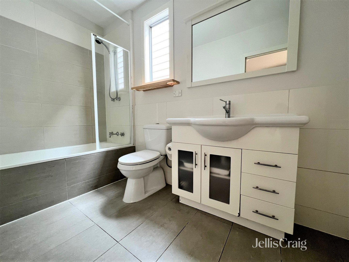 57 Luscombe Street, Brunswick image 6