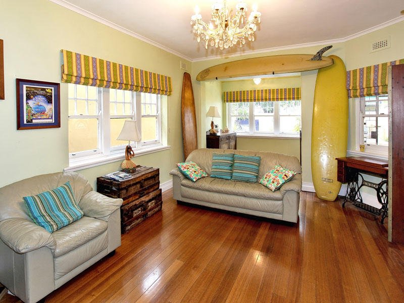 57 Marine Parade, Elwood image 6