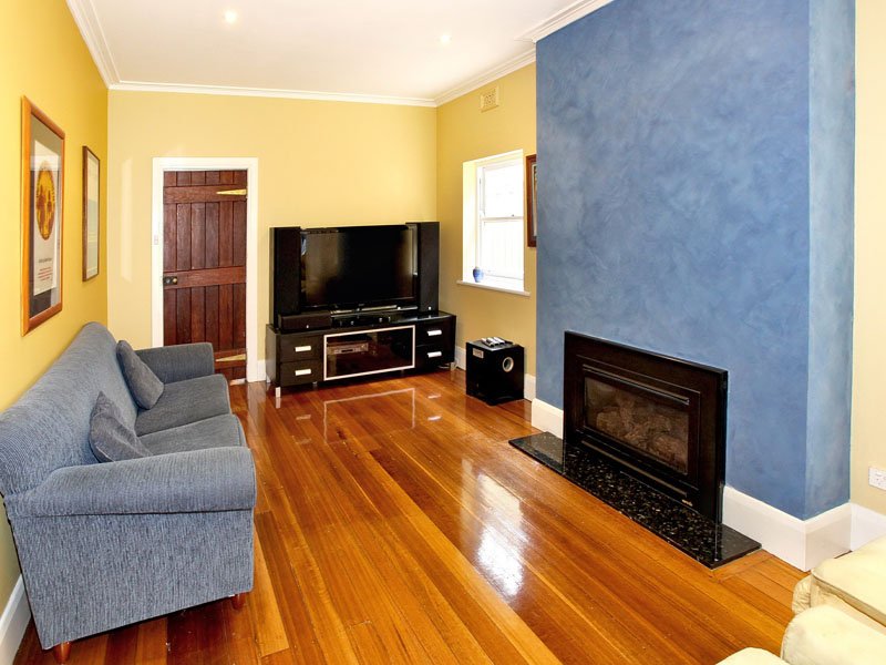 57 Marine Parade, Elwood image 7