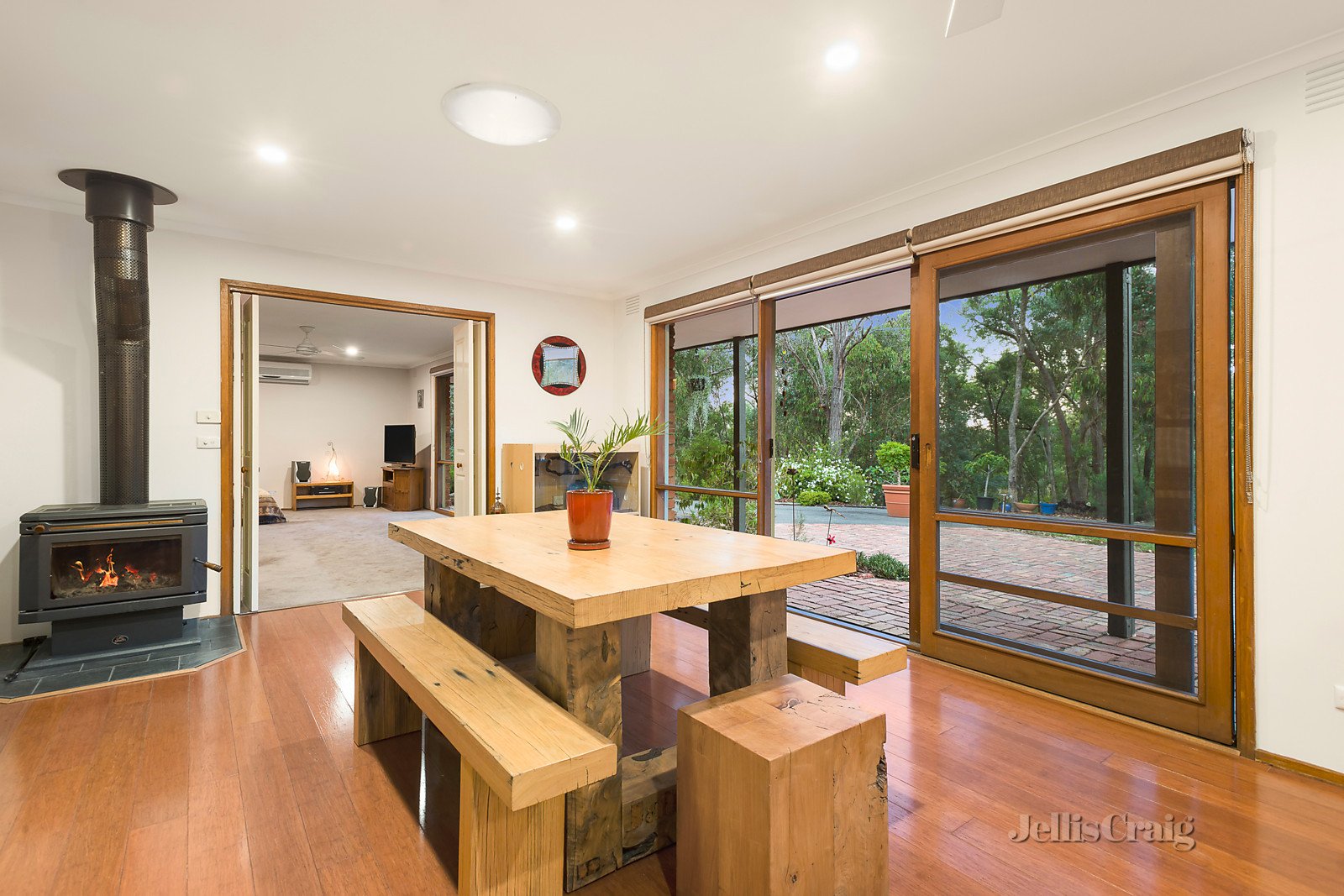 57 Murray Road, Diamond Creek image 4