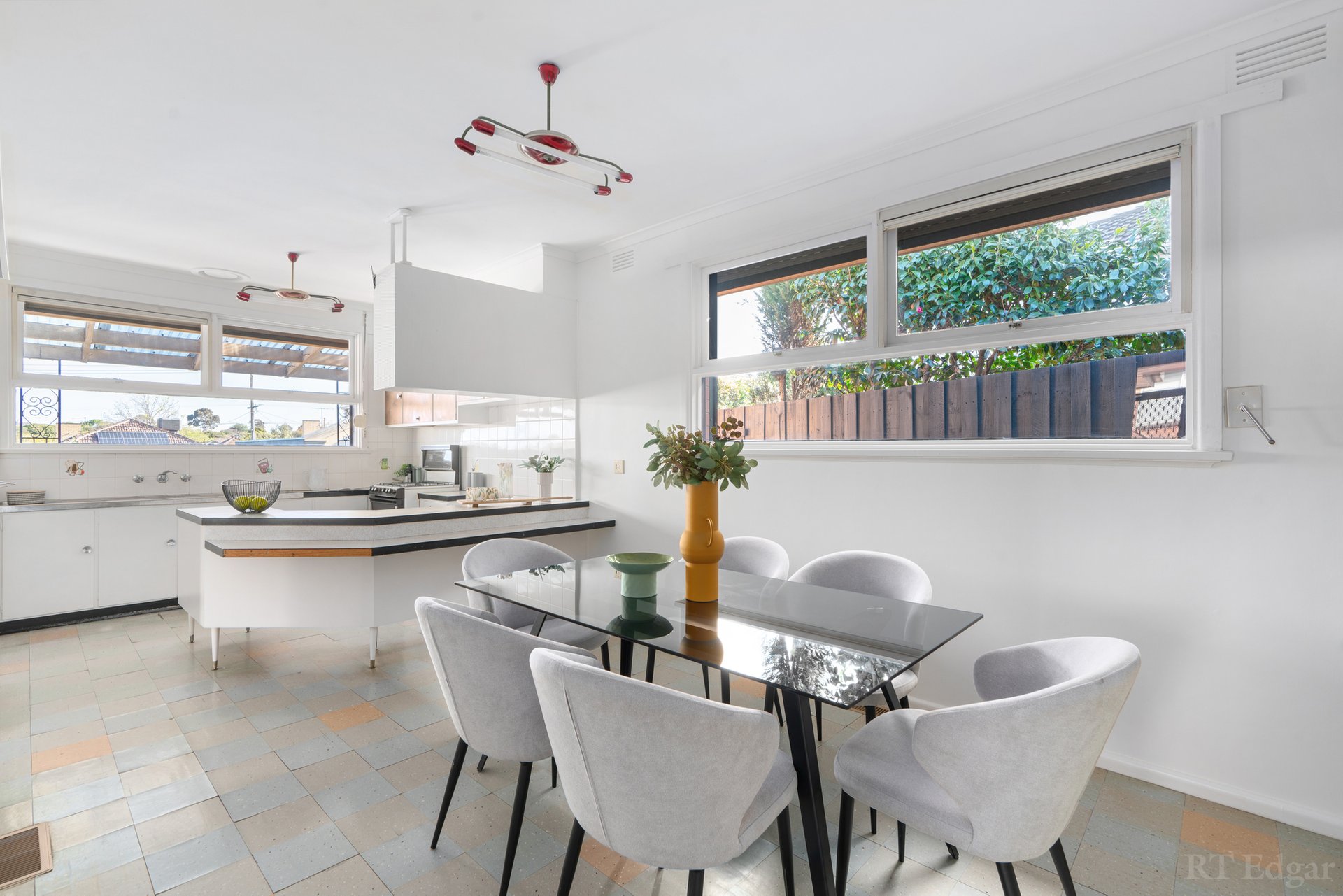Property Gallery Thumbnail 7