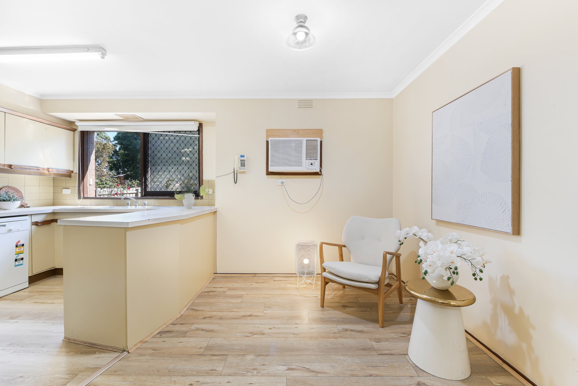 57 Pamela Street, Mount Waverley image 5