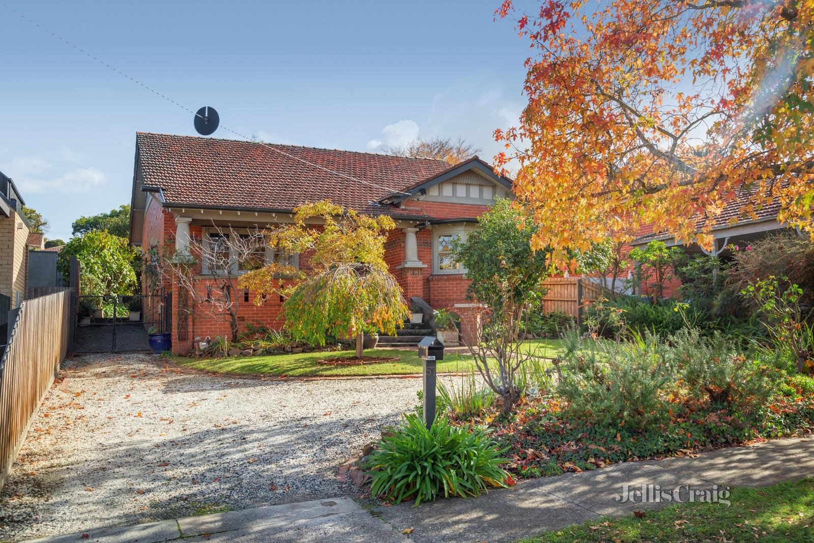 57 Rochester Road, Balwyn image 5