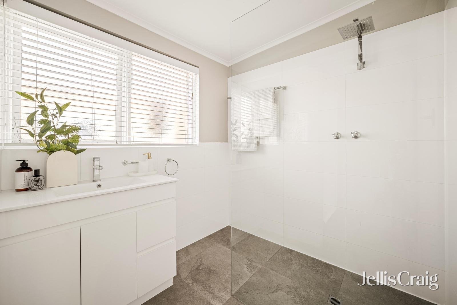 5/7 Rogers Street, Mentone image 8