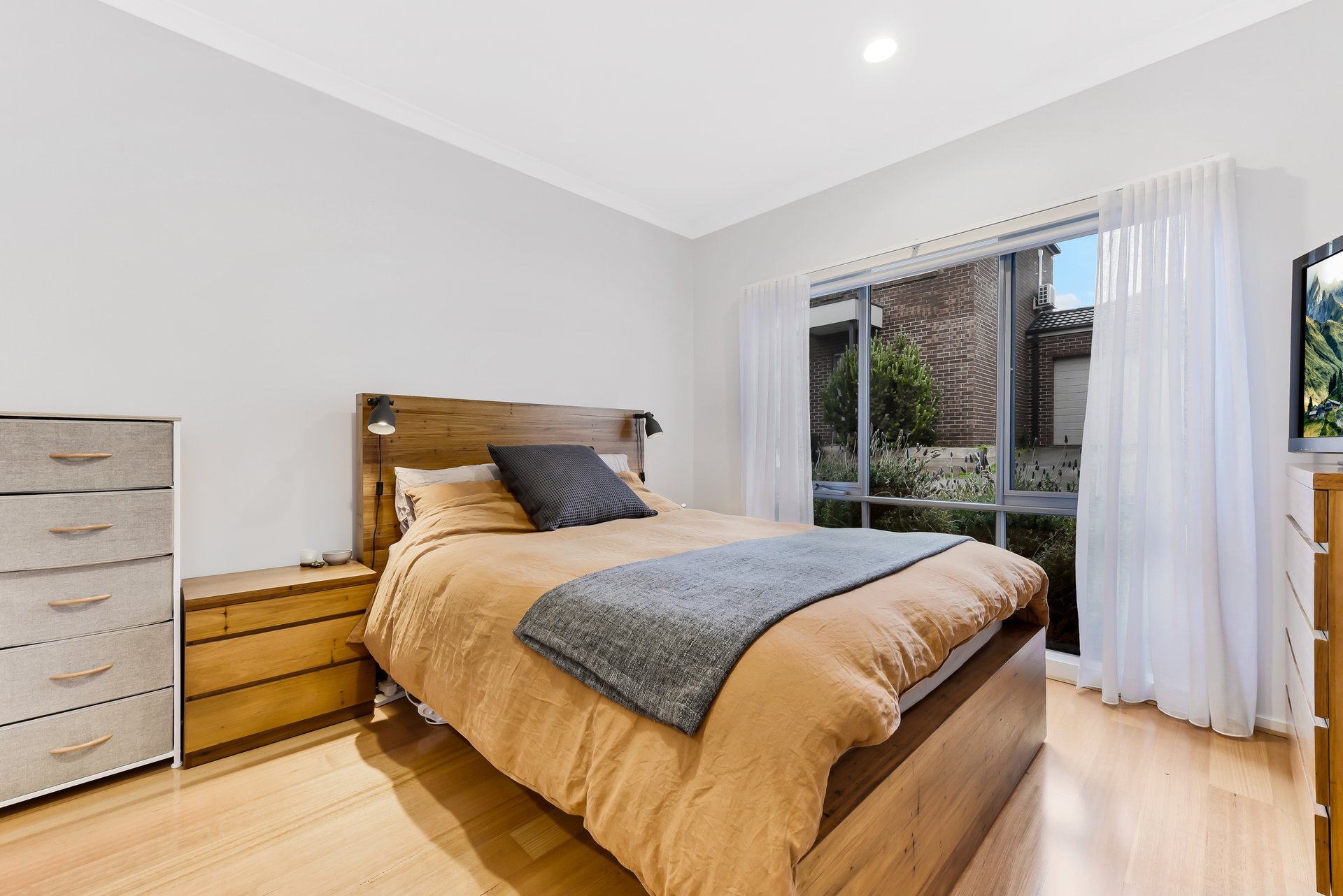 5/7 Salisbury Court, Glen Waverley image 8