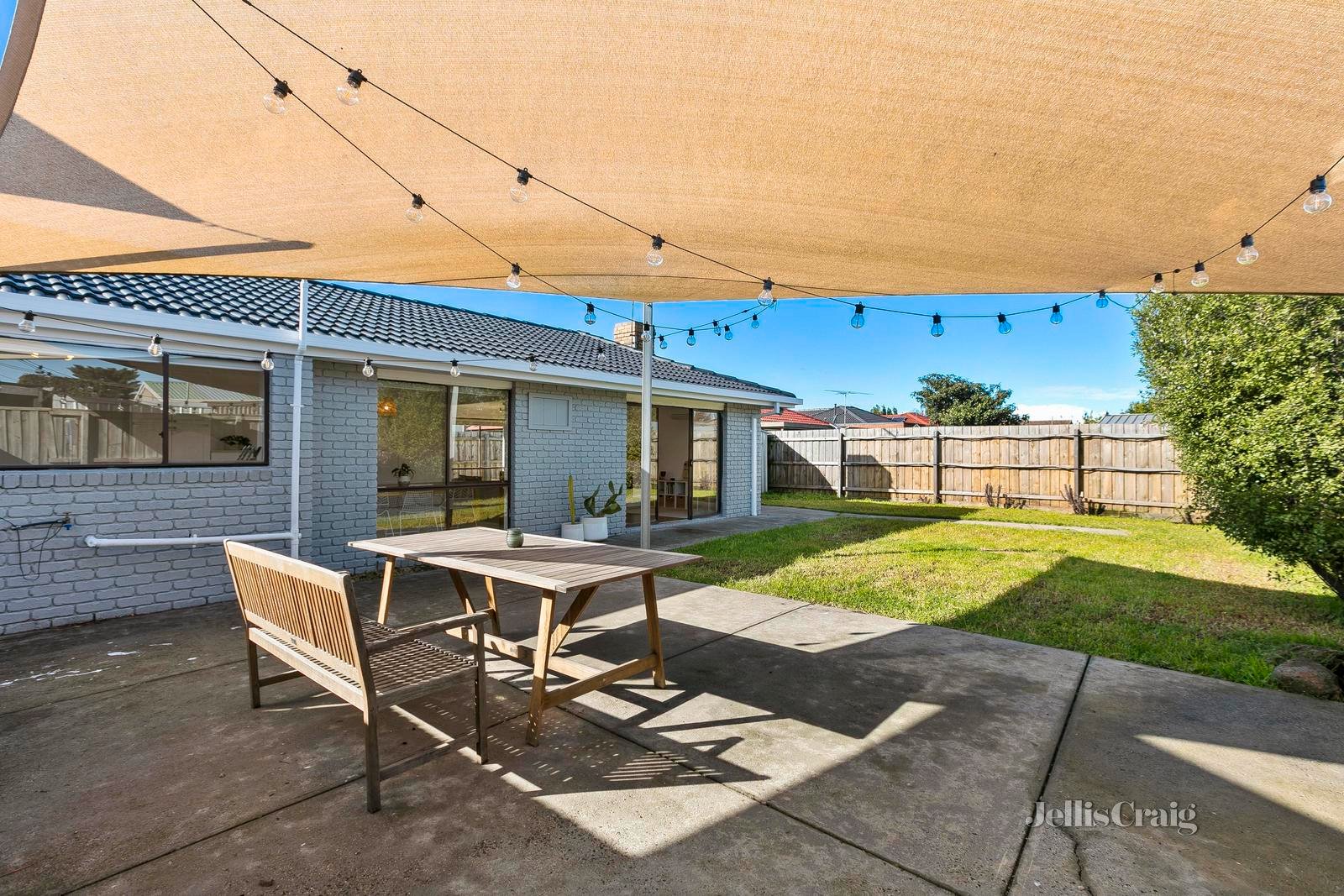 57 Sommers Drive, Altona Meadows image 14