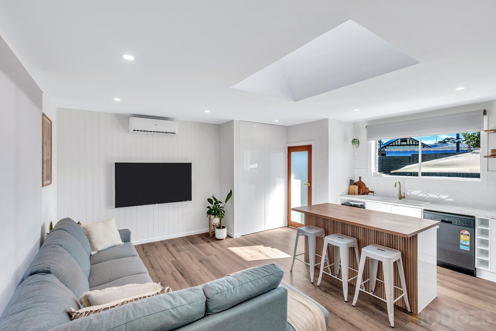 5 / 7 Station Street Mentone
