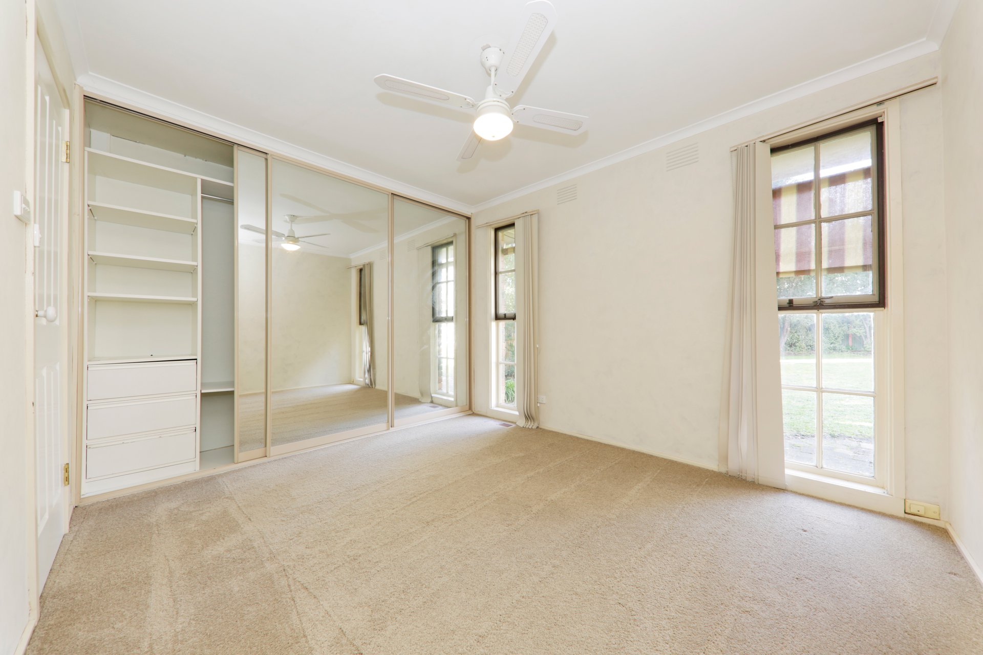 57 Suffern Avenue, Bayswater image 7