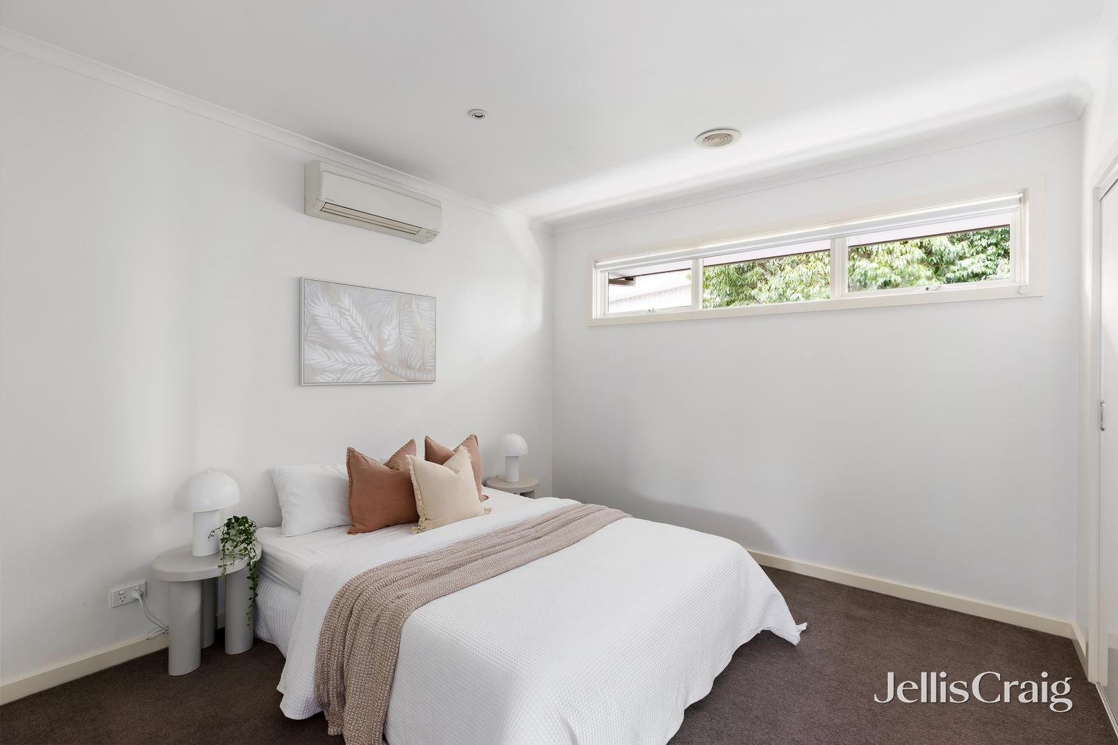 57 Sugarloaf Drive, Macleod image 14