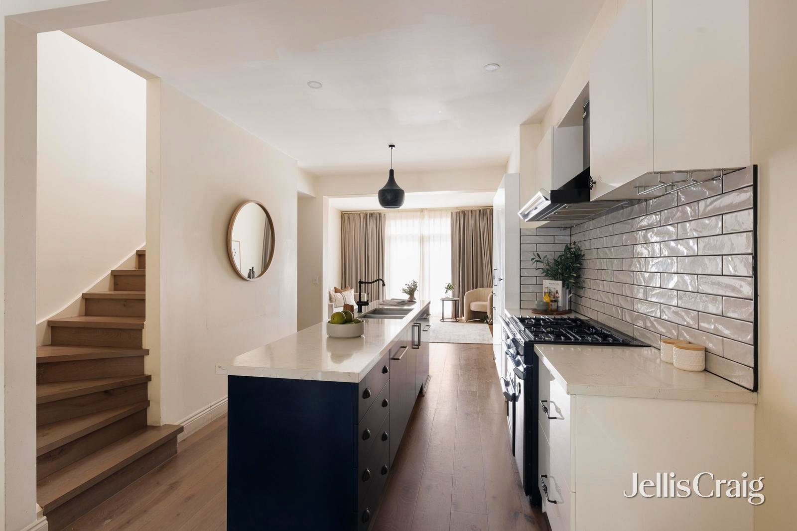 57 The Avenue, Prahran image 3