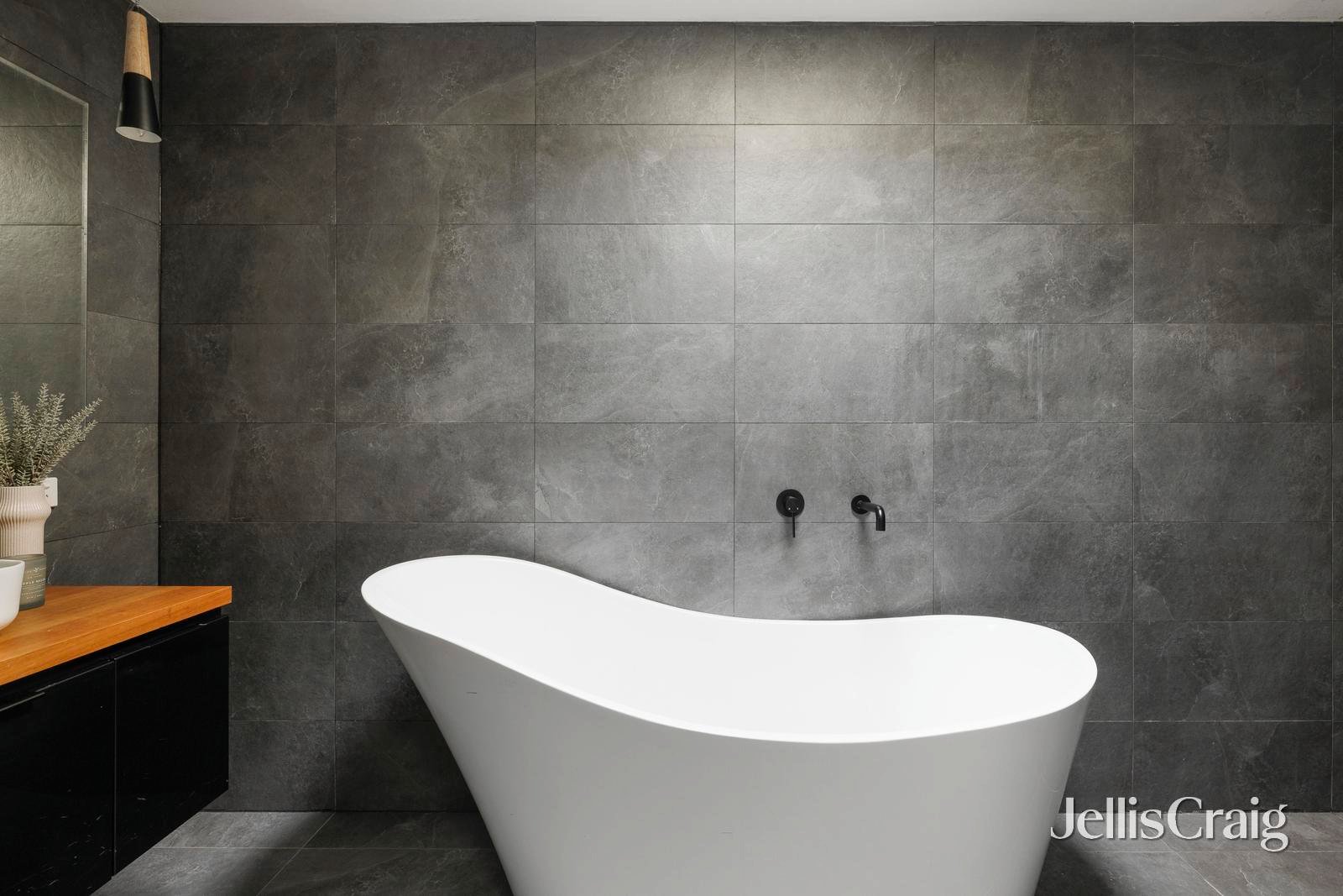 57 The Avenue, Prahran image 7