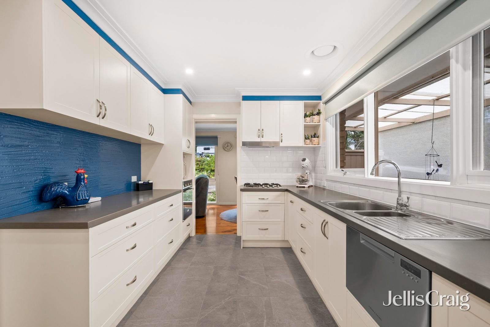 57 The Boulevard, Montrose image 3