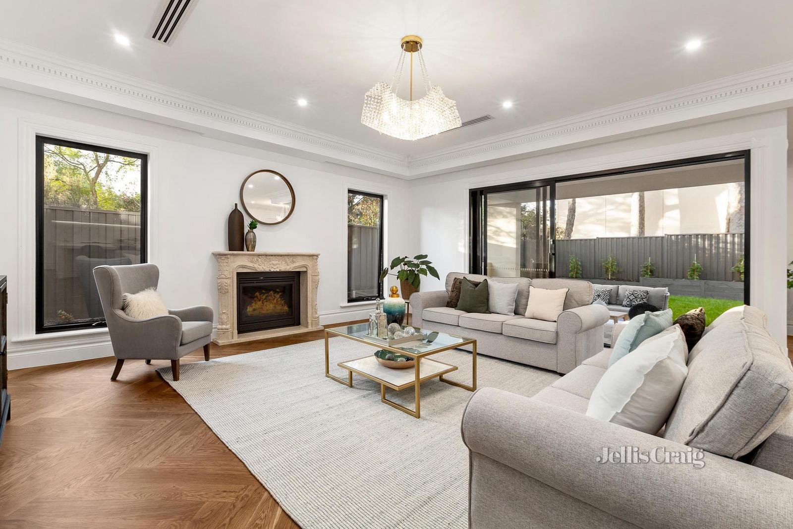 57 Waimarie Drive, Mount Waverley image 5
