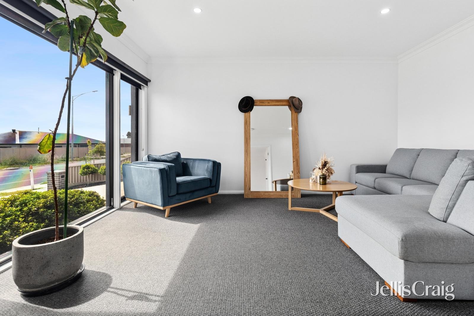 57 Wedge Tail Drive, Winter Valley image 2