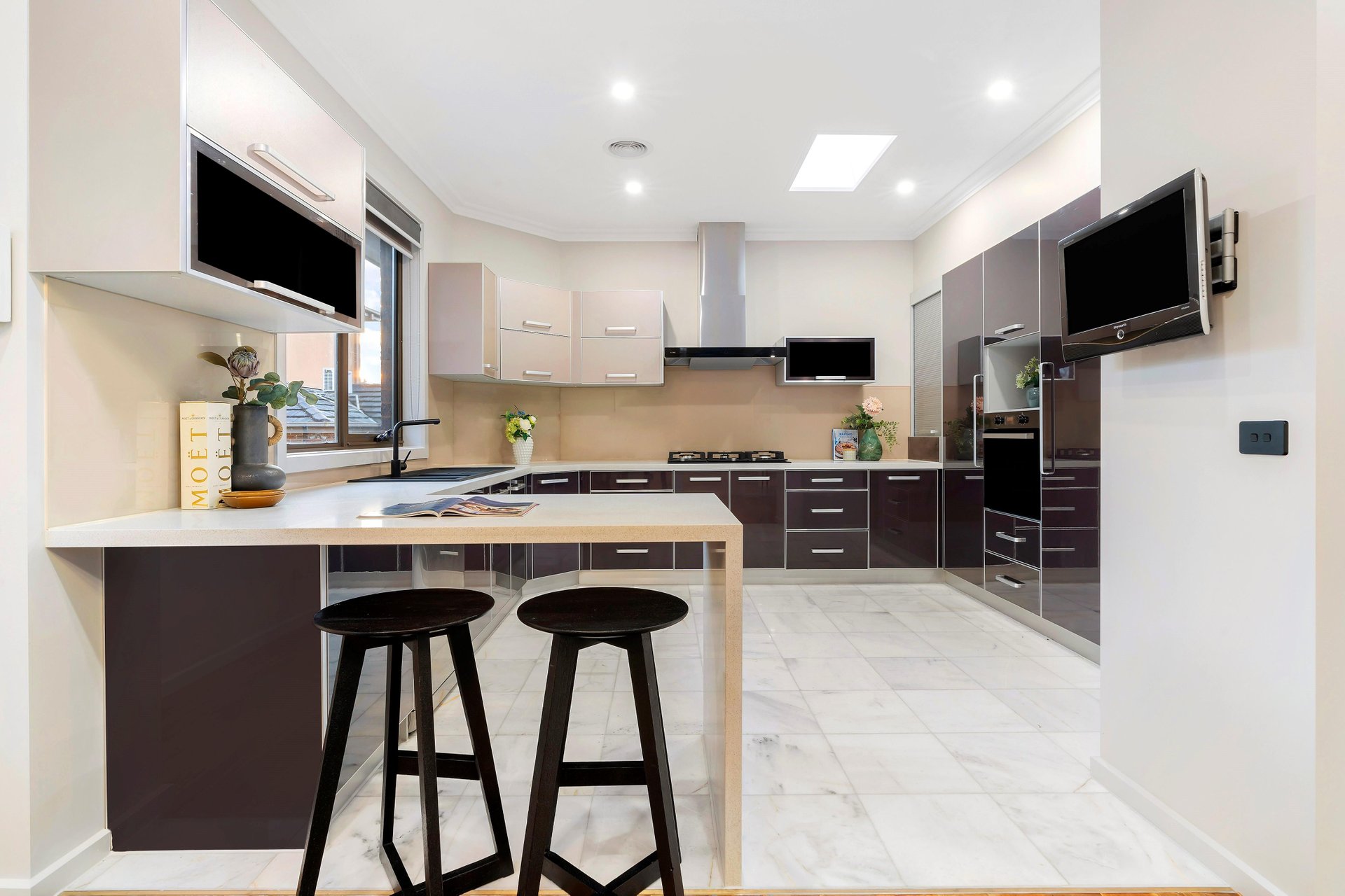5/70 - 72 Larch Crescent, Mount Waverley image 3