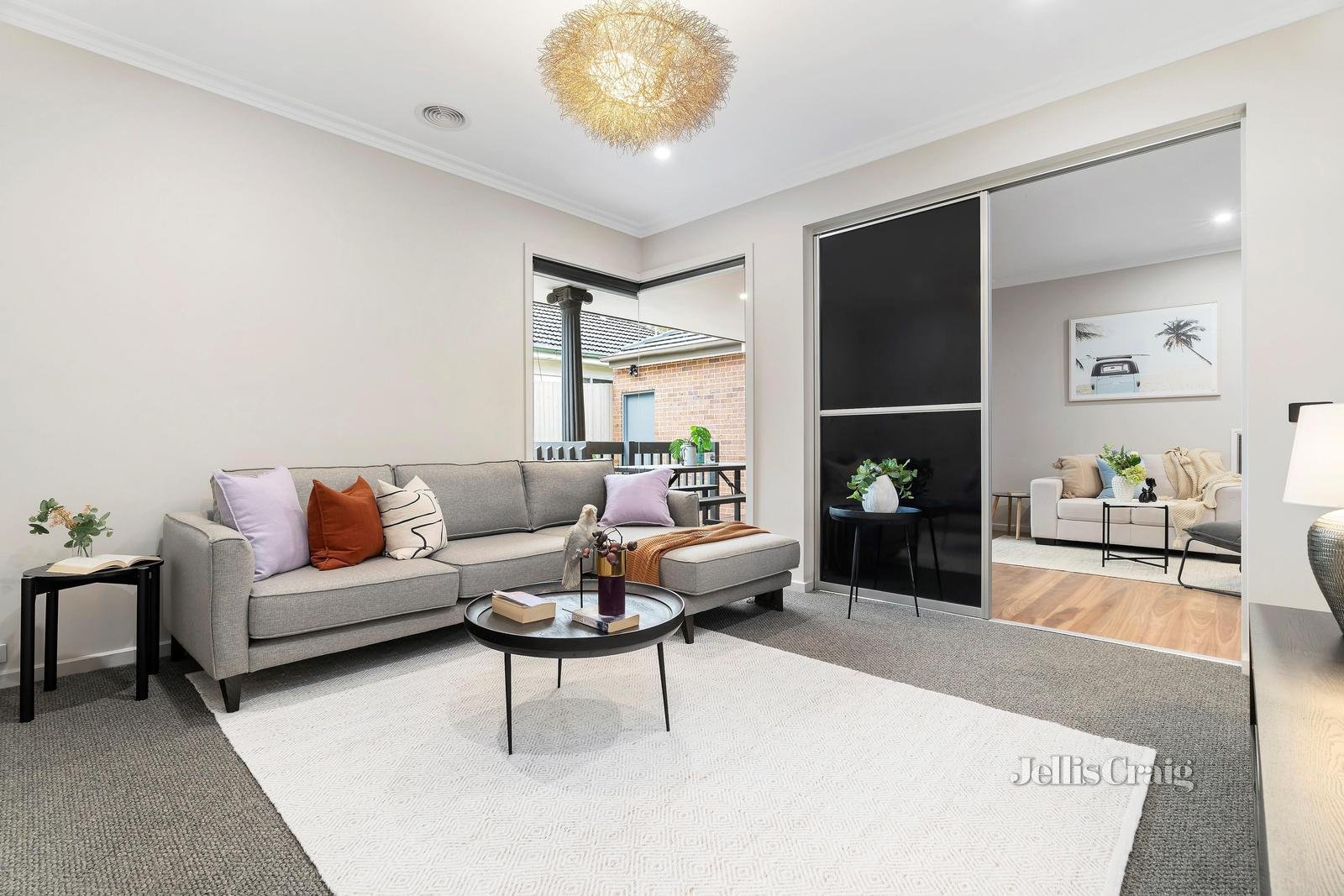 5/70-72 Larch Crescent, Mount Waverley image 6