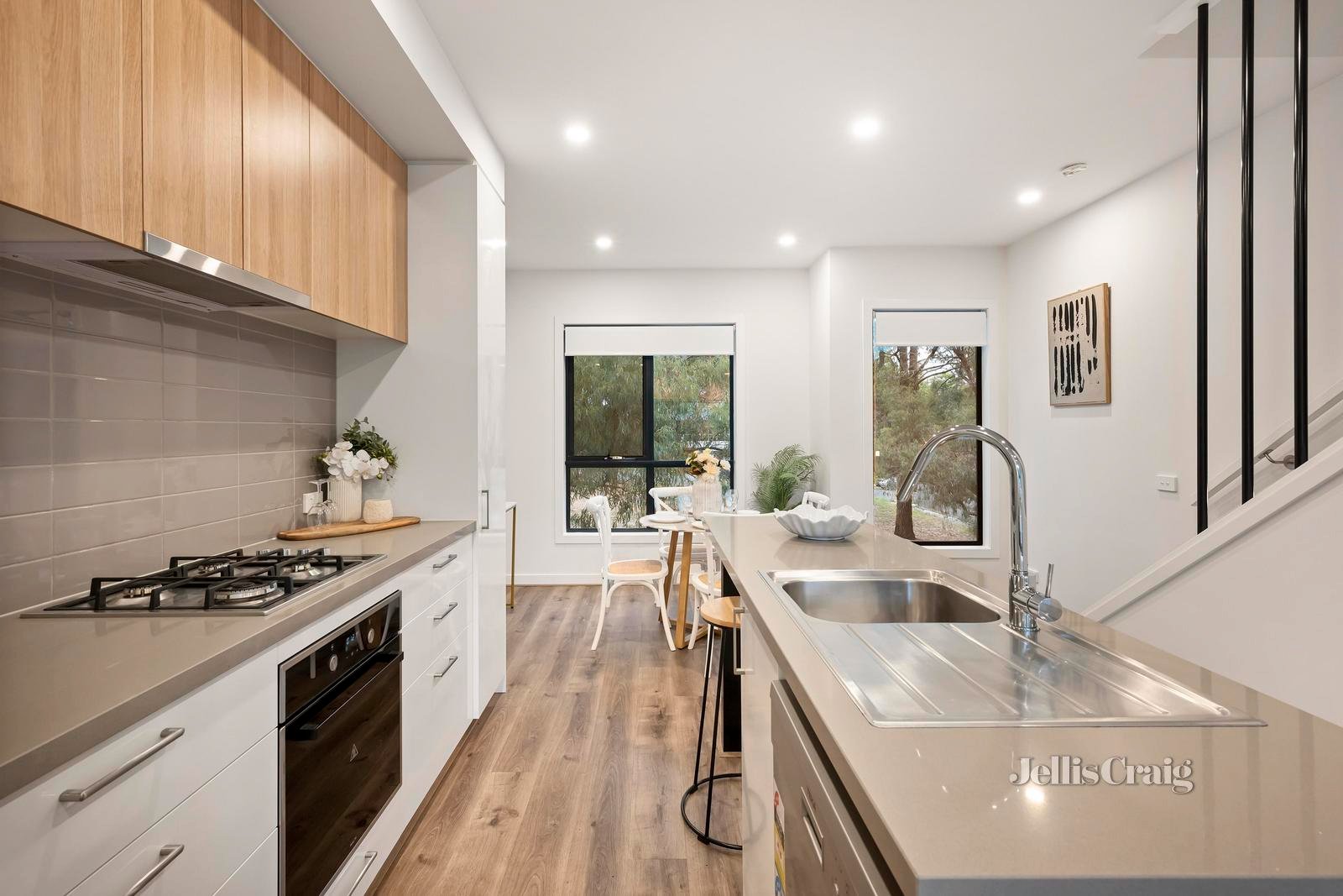 5/71 Anderson Street, Lilydale image 2