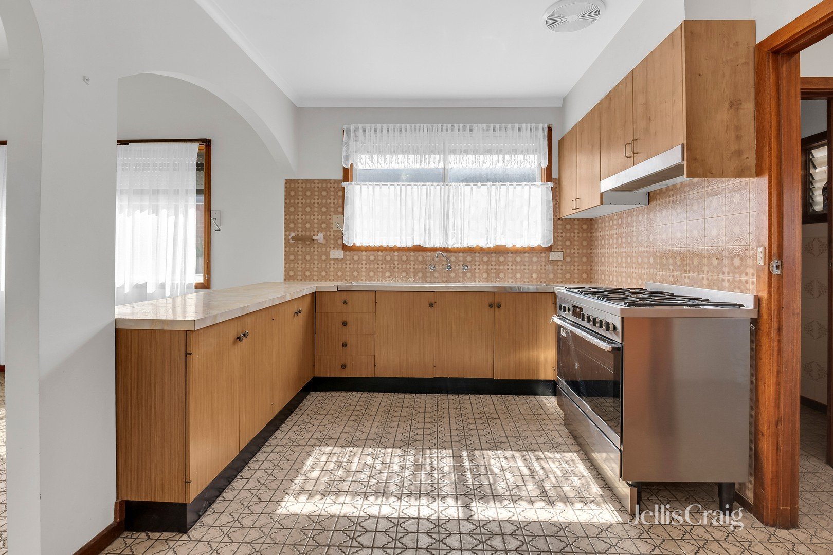 573 Victoria Street, Brunswick West image 5