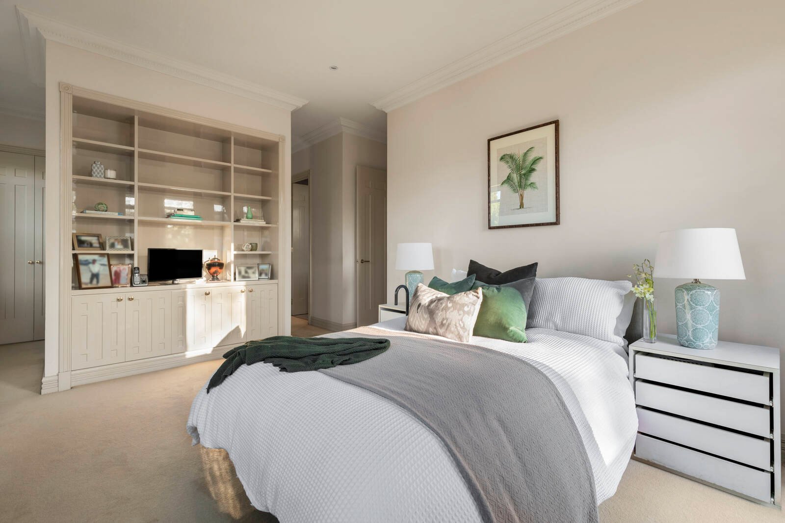 Property Gallery Thumbnail 8