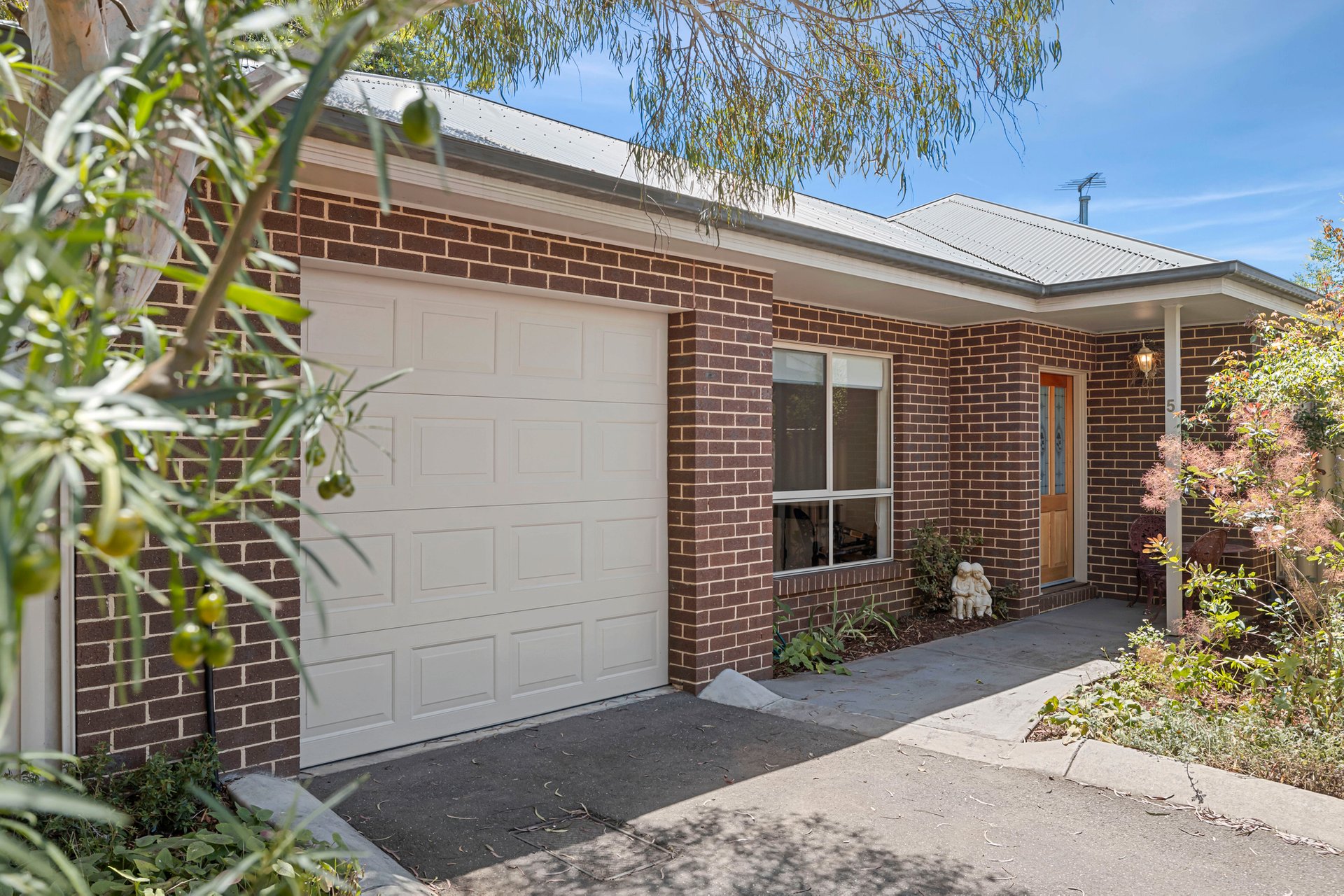 Property Gallery - Main Image