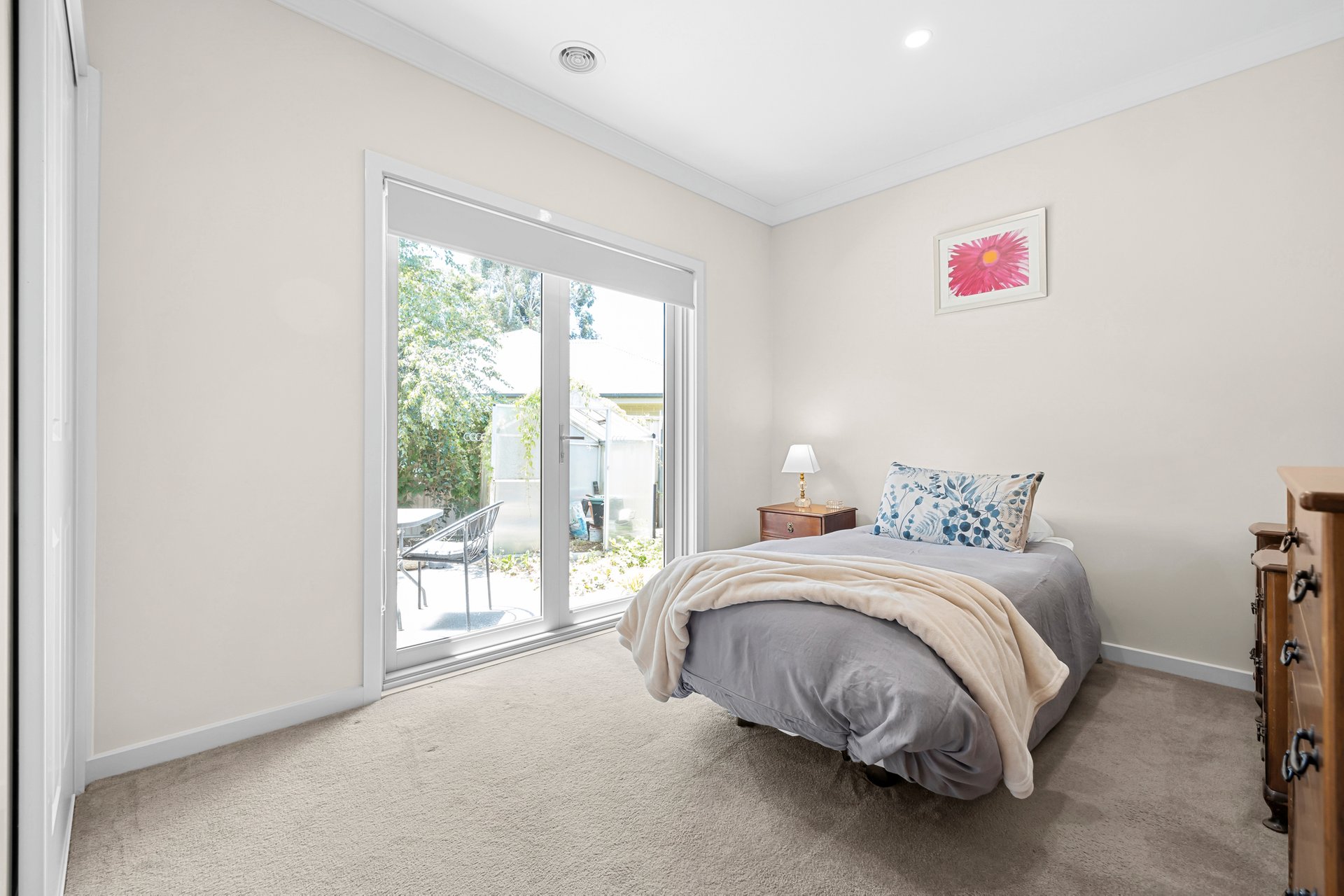 Property Gallery Thumbnail 6