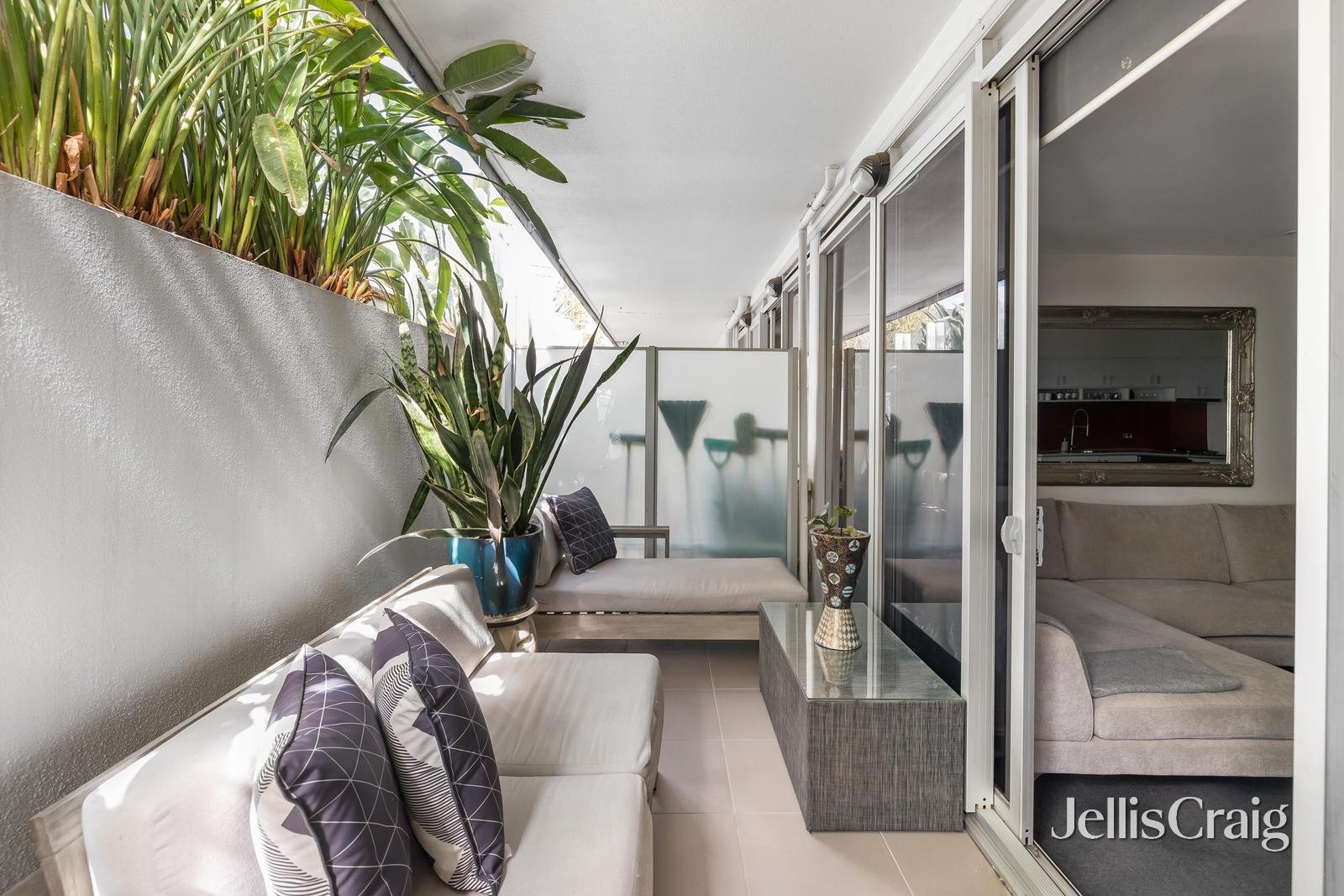 5/77 River Street, South Yarra image 3