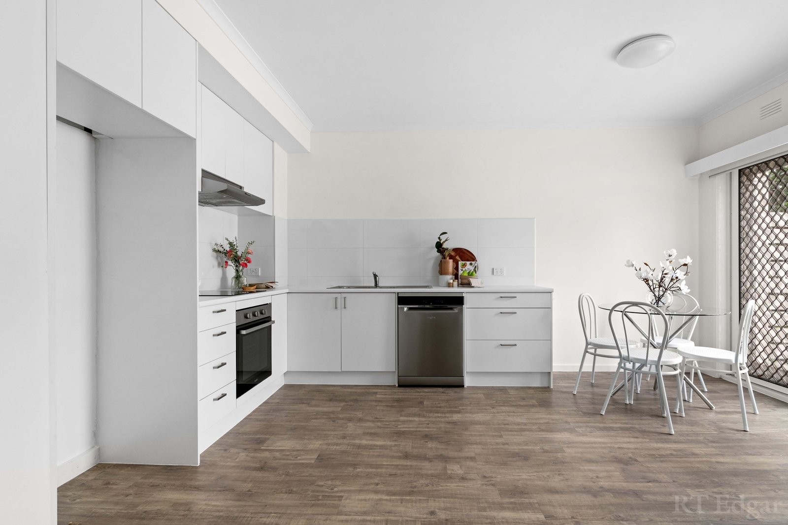 Property Gallery Thumbnail 5