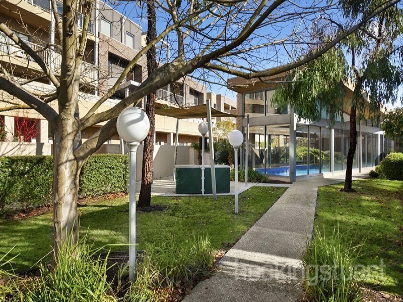 57/777 Whitehorse Road, Mont Albert image 9