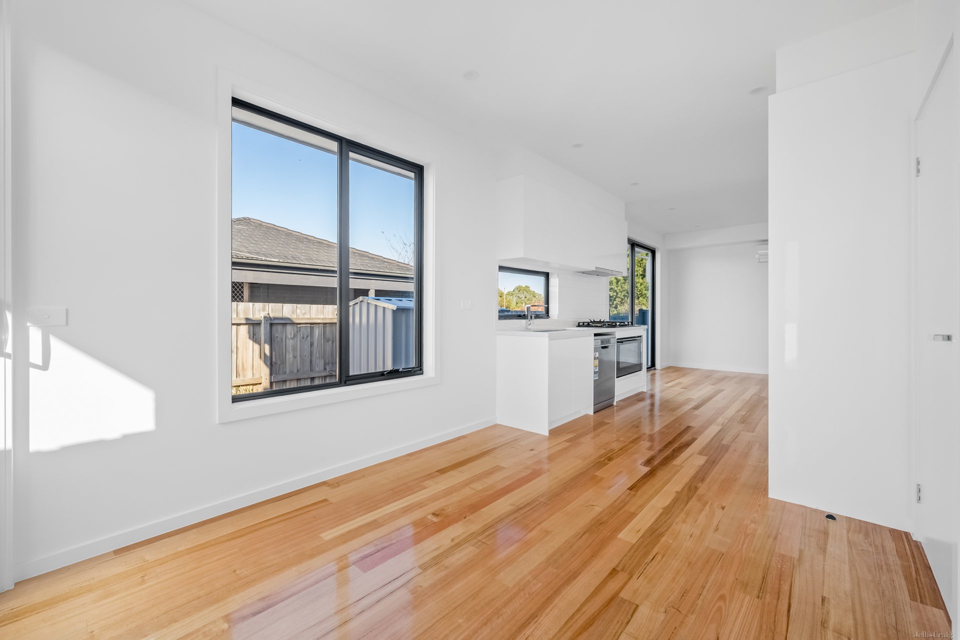 5/79 Summerhill Road, Reservoir image 3