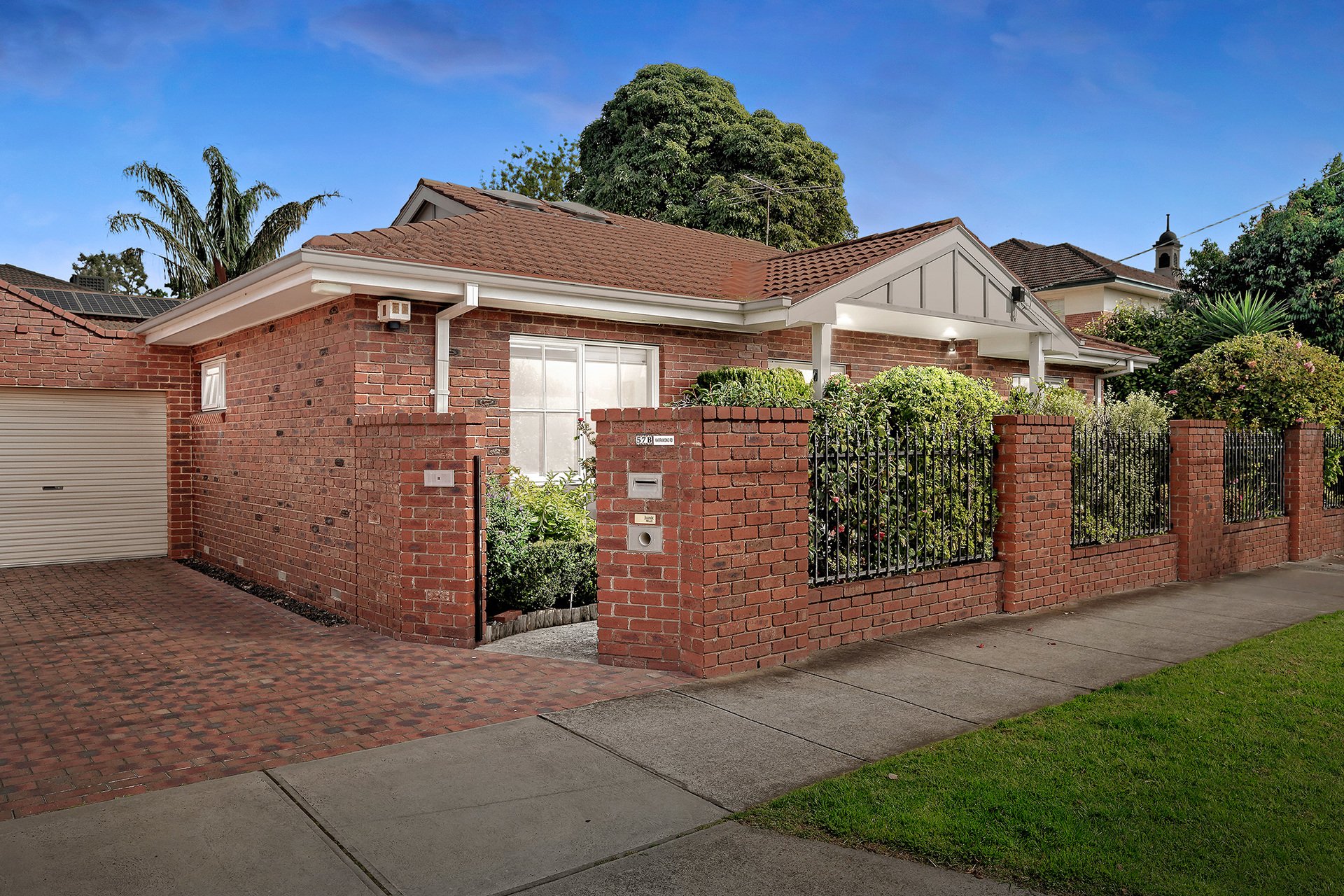 Property Gallery - Main Image