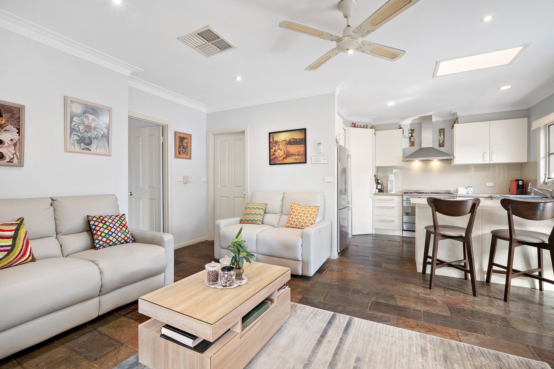 Property Gallery Thumbnail 4