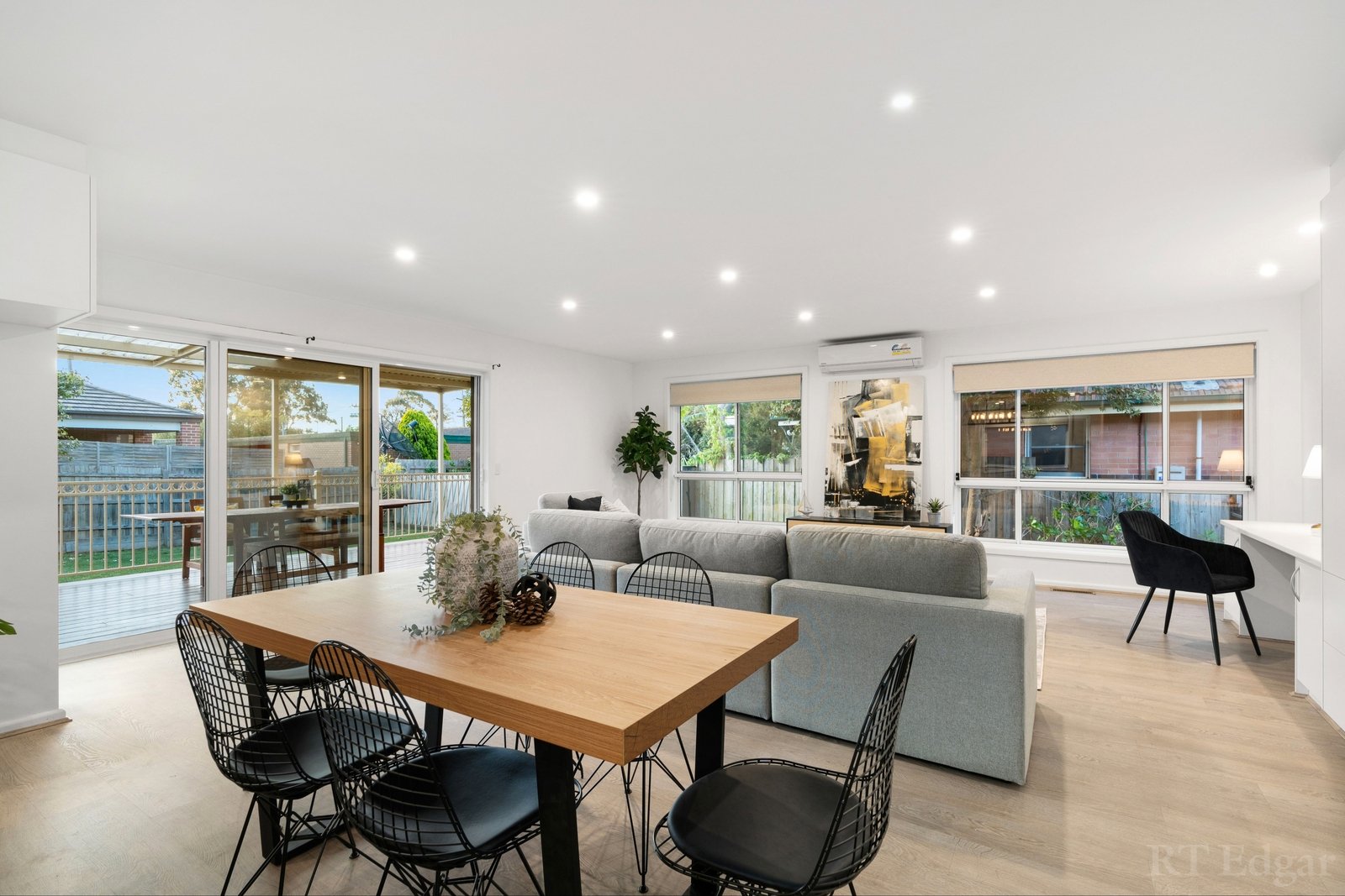 Property Gallery Thumbnail 7