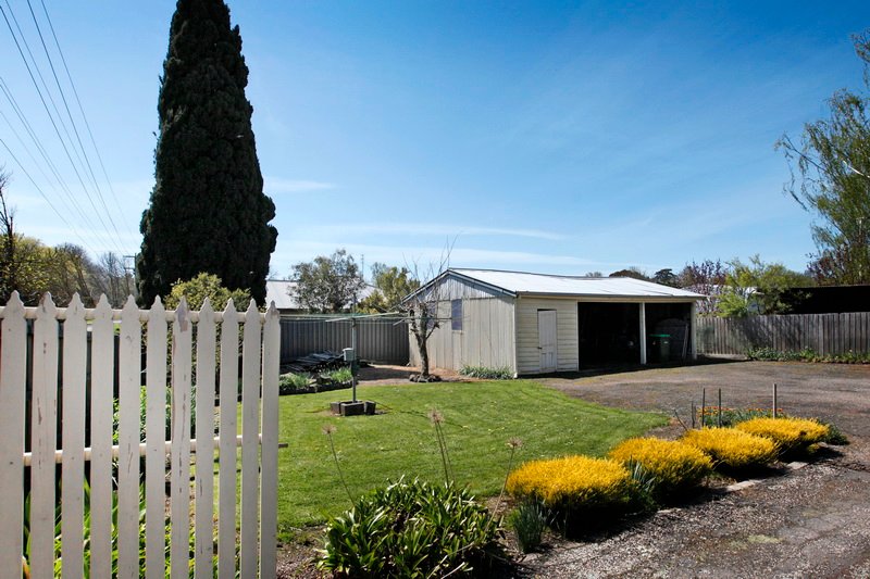 Property Gallery Thumbnail 3