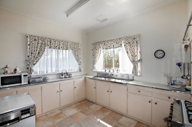 Property Gallery Thumbnail 6