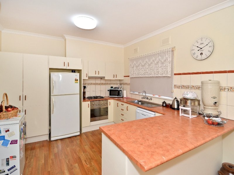 58 Bellarine Highway, Newcomb image 4
