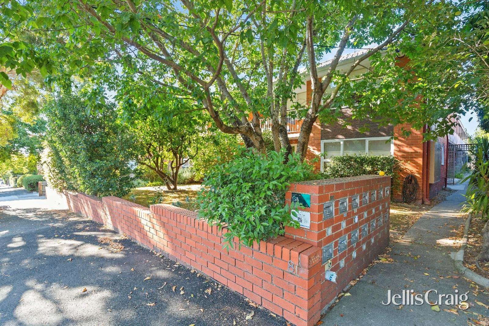5/8 Brook Street, Hawthorn image 1