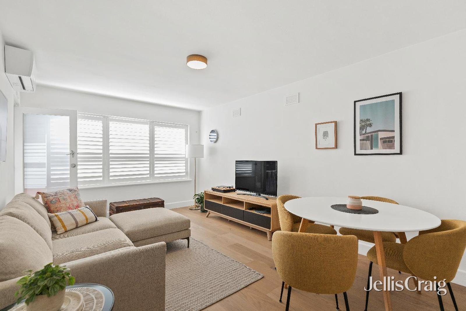 5/8 Brook Street, Hawthorn image 2
