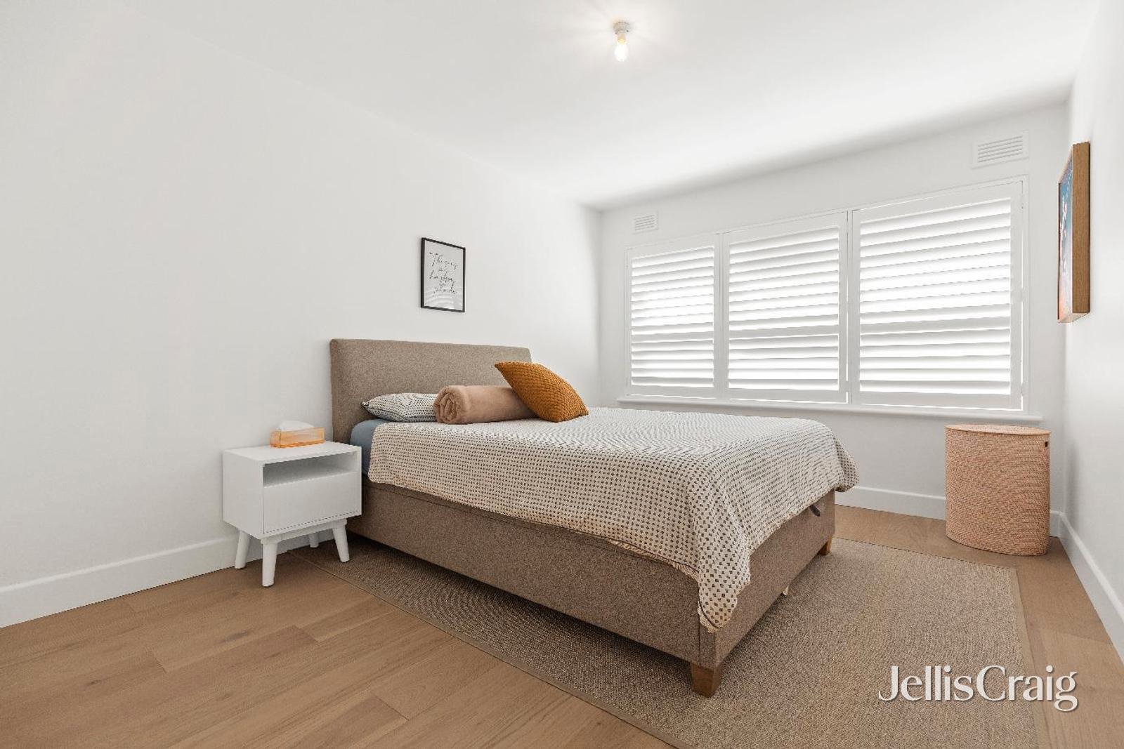 5/8 Brook Street, Hawthorn image 5