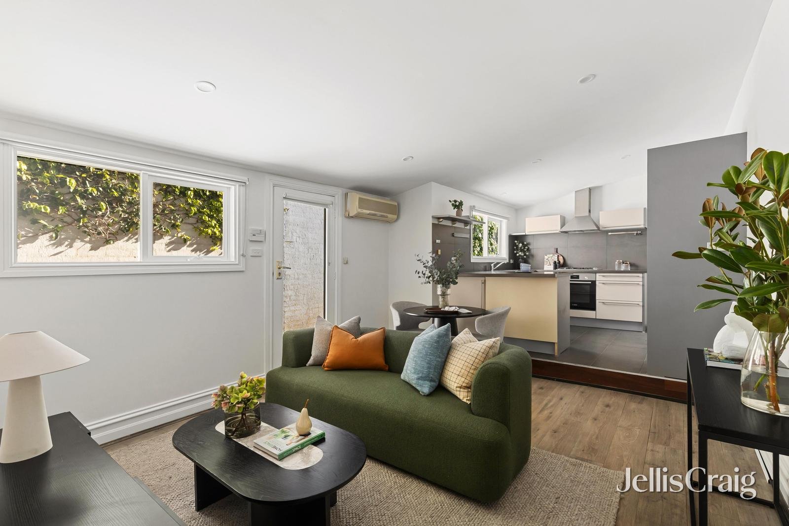 58 Canterbury Street, Richmond image 2
