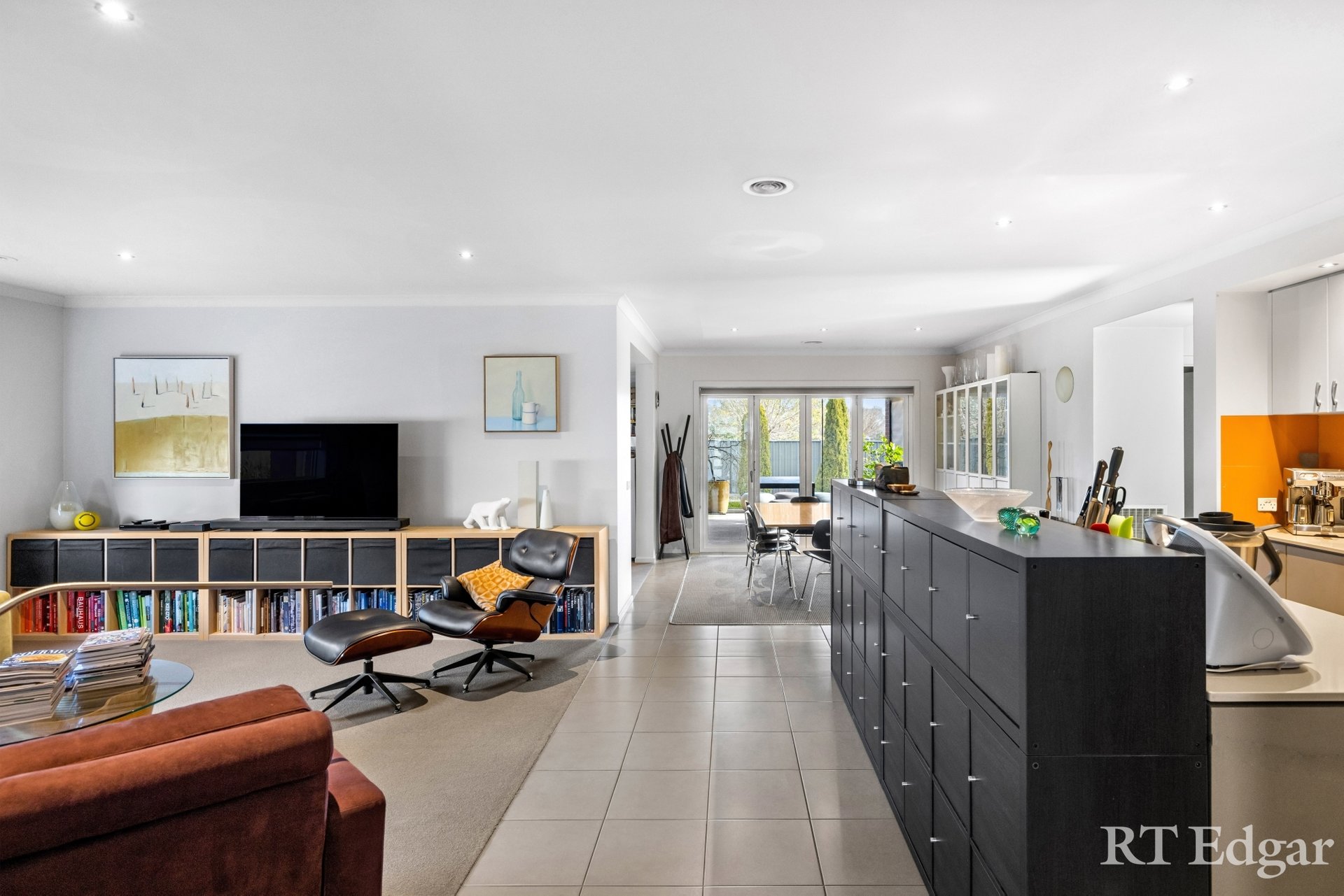 Property Gallery Thumbnail 2