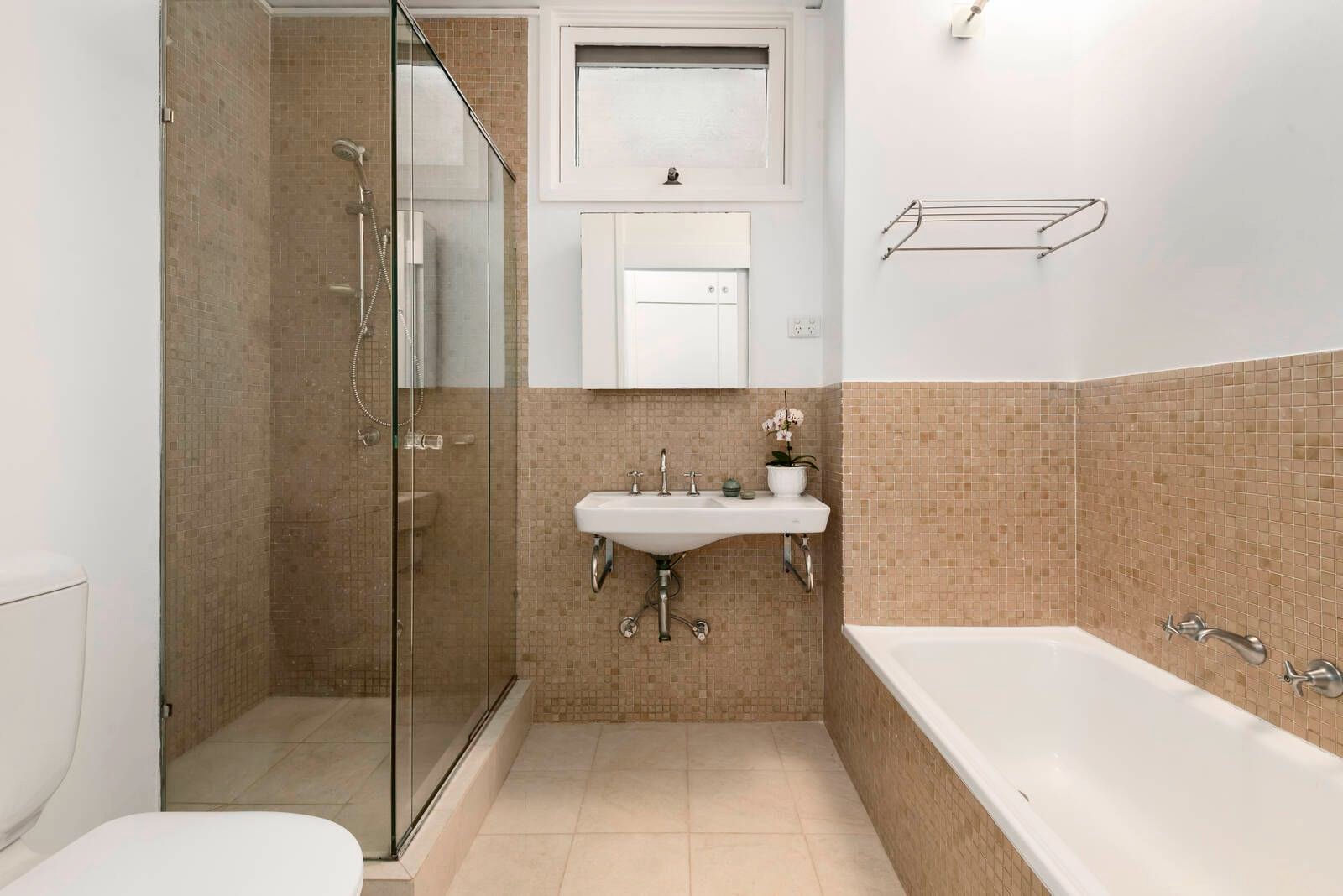 Property Gallery Thumbnail 4