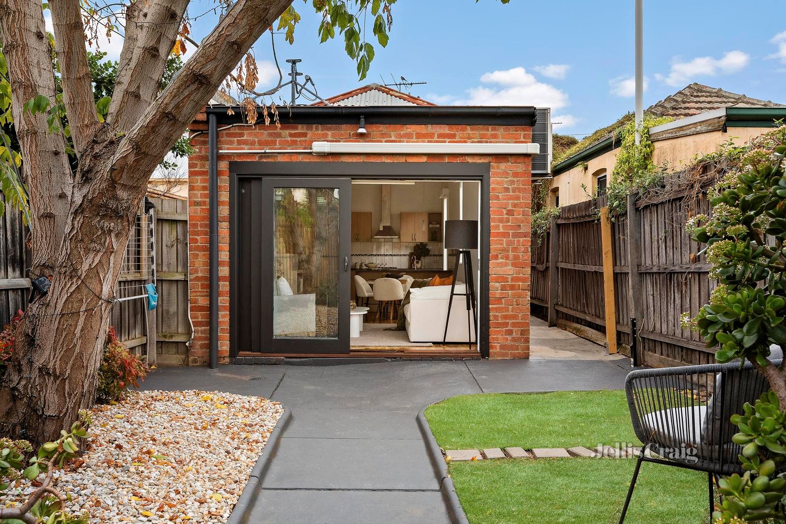 58 Dean Street, Moonee Ponds image 8